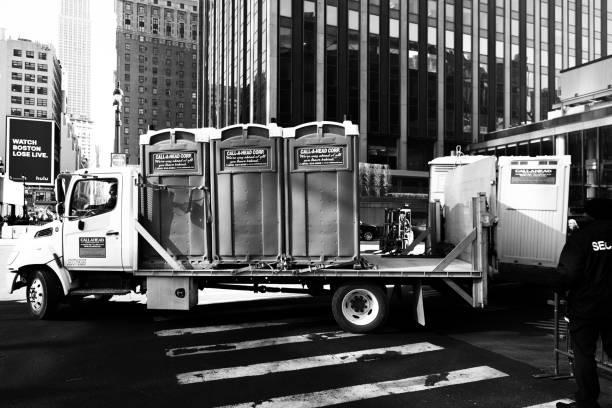 Portable Toilet Options We Offer in Elroy, NC